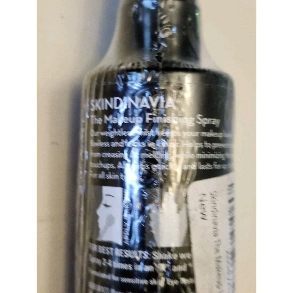 SKINDINAVIA The Makeup Finishing Spray, Long-Lasting Up to 16+ Hours 4oz Sealed